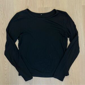 Amazon Women's Black Long Sleeve Tee